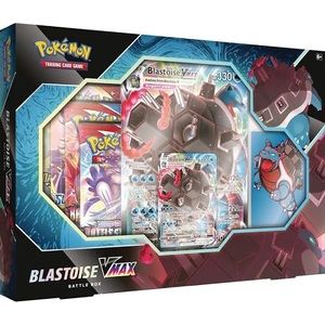 Pokémon Blastoise VMax Battle Box